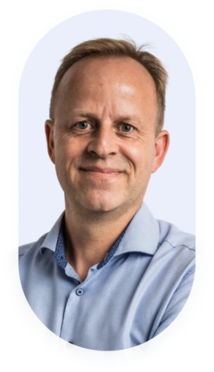 Victor-Portrait-Pill-Large